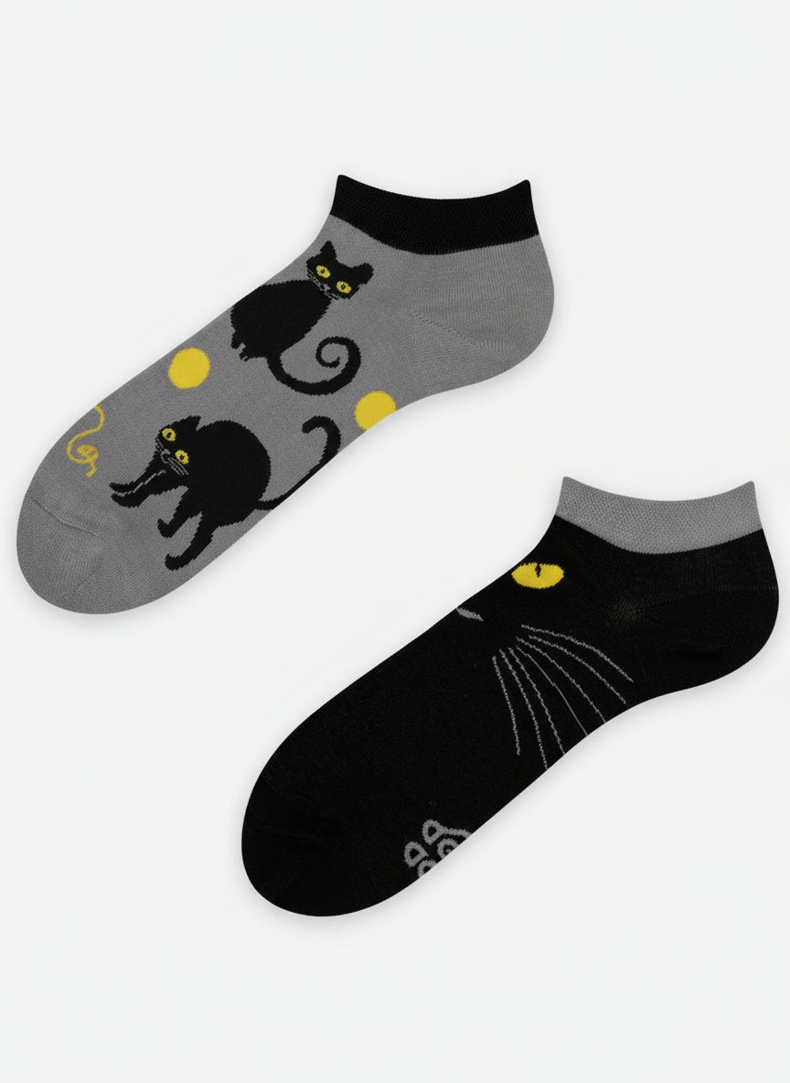 Cat Eyes Ankle Socks